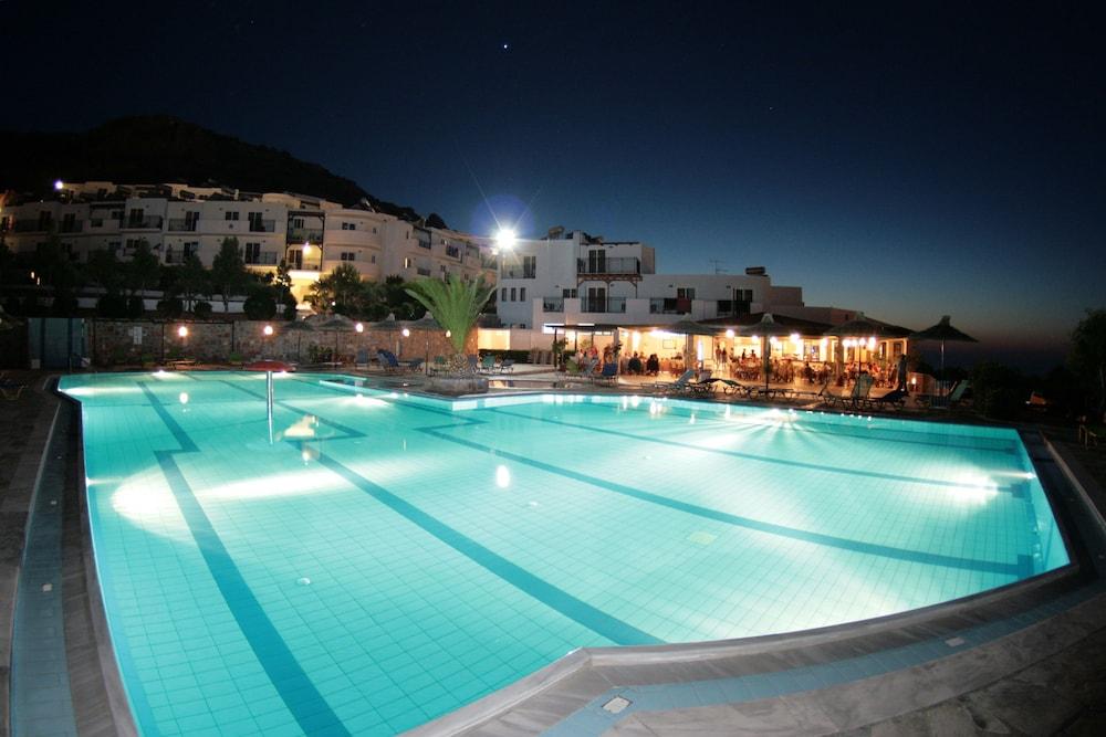 Semiramis Village Hotel Hersonissos  Esterno foto